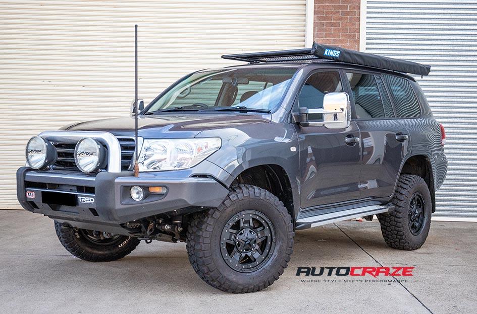 TOYOTA LANDCRUSIER ROCKSTAR XD 3 MATTE BLACK